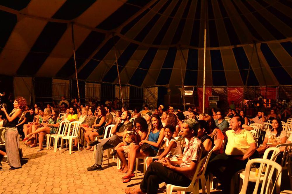 Link permanente para: História do Festival de Artes de Goiás – Uma realização do IFG