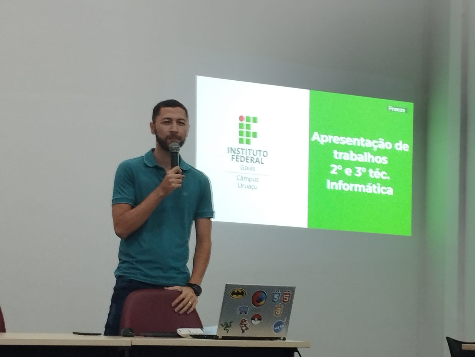 Apresentação de trabalhos - 2° e 3° ano do Técnico em Informática