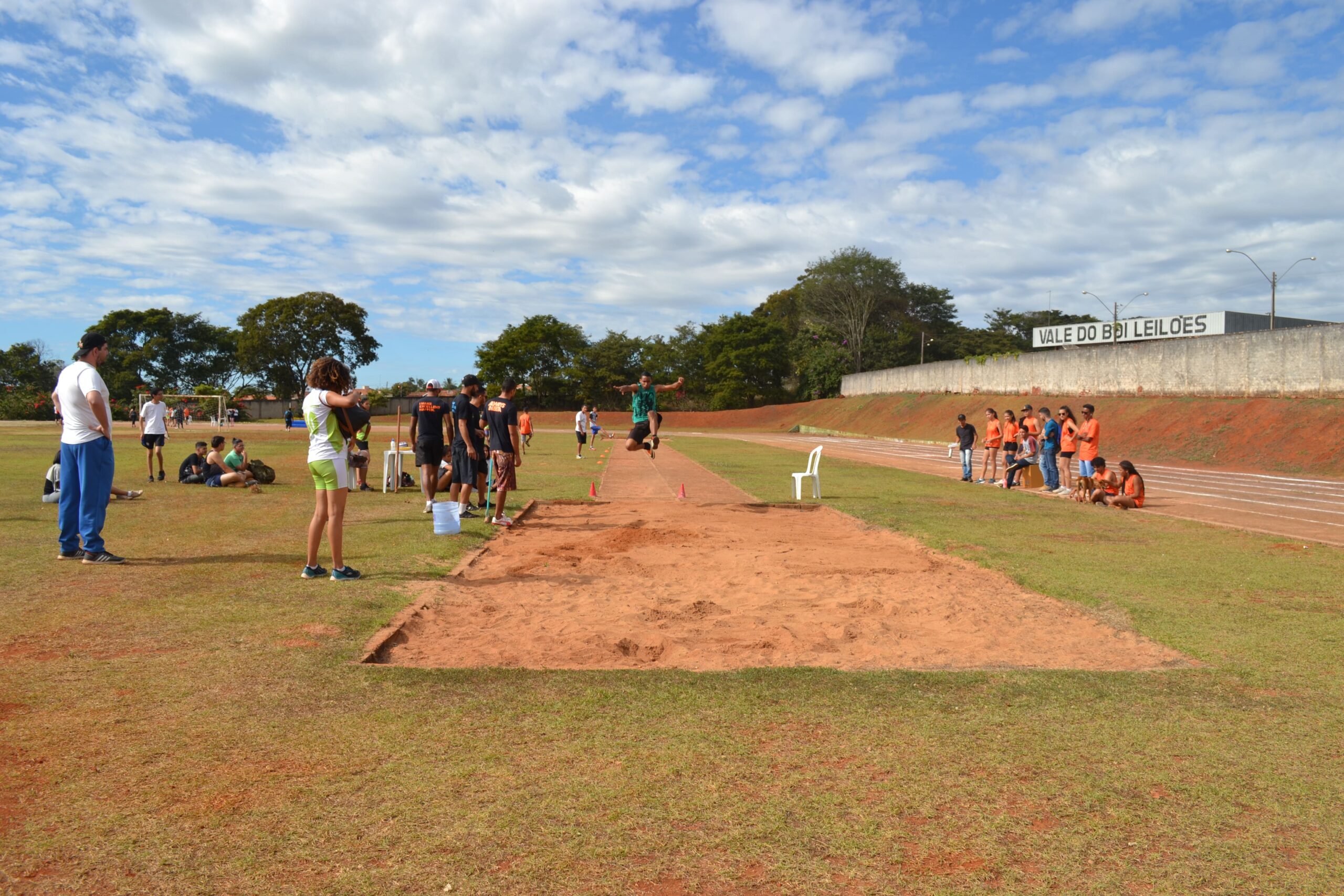 IFG Aparecida é 1º lugar em Atletismo Feminino e Masculino e no Vôlei Masculino do JIF Goiás 2018