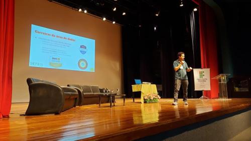 palestra-otavio-1